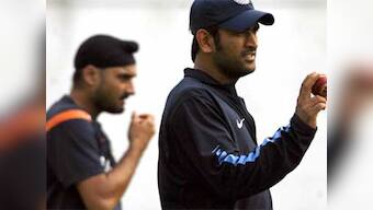 Bhajji's anger pays, Mallya withdraws spoof ad 