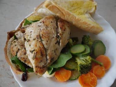 In your lunchbox: zesty chicken and zucchini sandwich