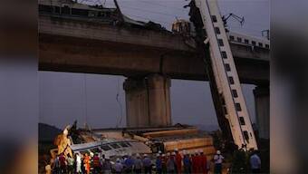 China loses its top-speed mojo after 'bullet train' mishap