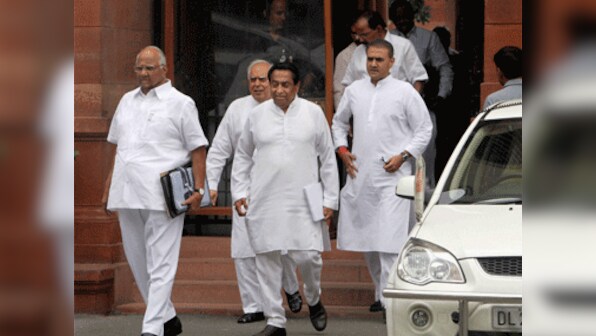 While Anna heads in wrong direction, UPA pulls a fast one