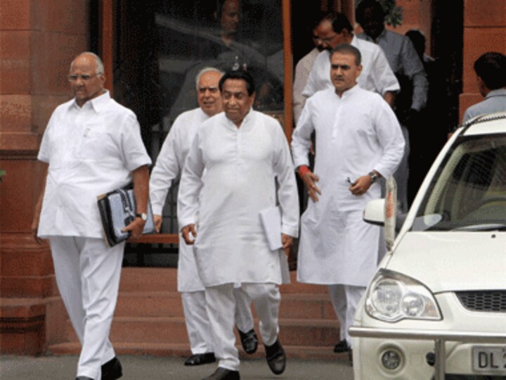 While Anna heads in wrong direction, UPA pulls a fast one