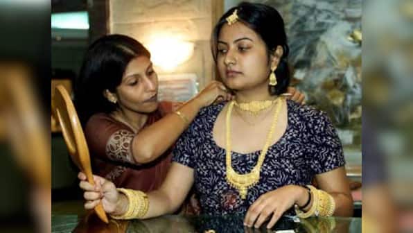 Saturated metros take gold jewellers to tier I, II locations