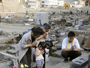 Strong quake jolts northern Japan, no tsunami warning issued Strong quake jolts northern Japan, no tsunami warning issued