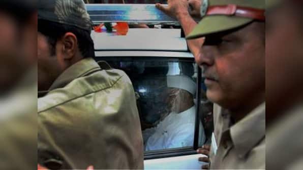 Anna Hazare, associates lodged in Tihar