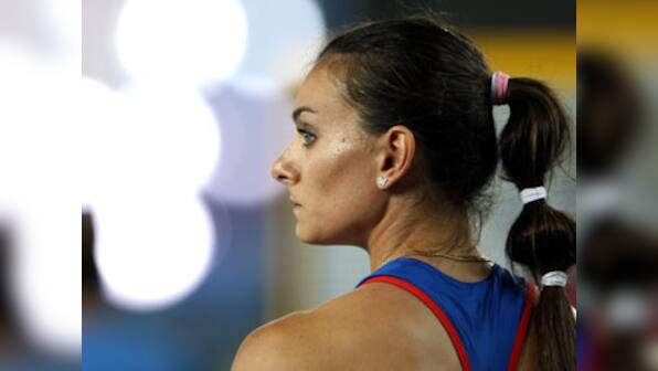 The curse claims Isinbayeva, James rockets in Daegu