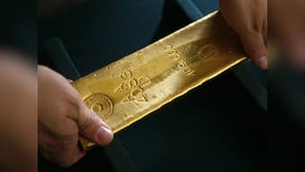Here's the real reason why gold prices are soaring