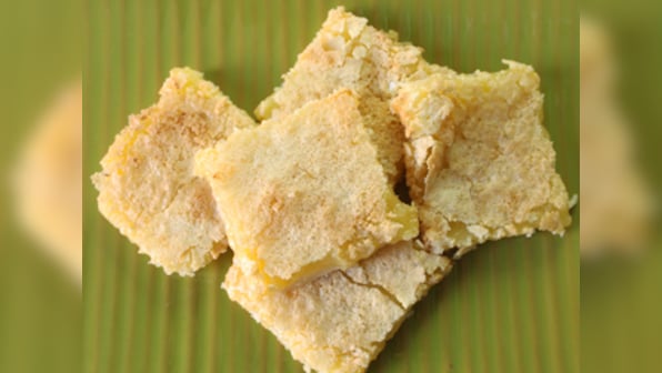 When life gives you lemons, make a lemon bar 