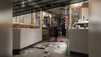 More violence in London: riots in Enfield, jewellery shops looted