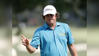 High Five for major hungry Americans at the PGA