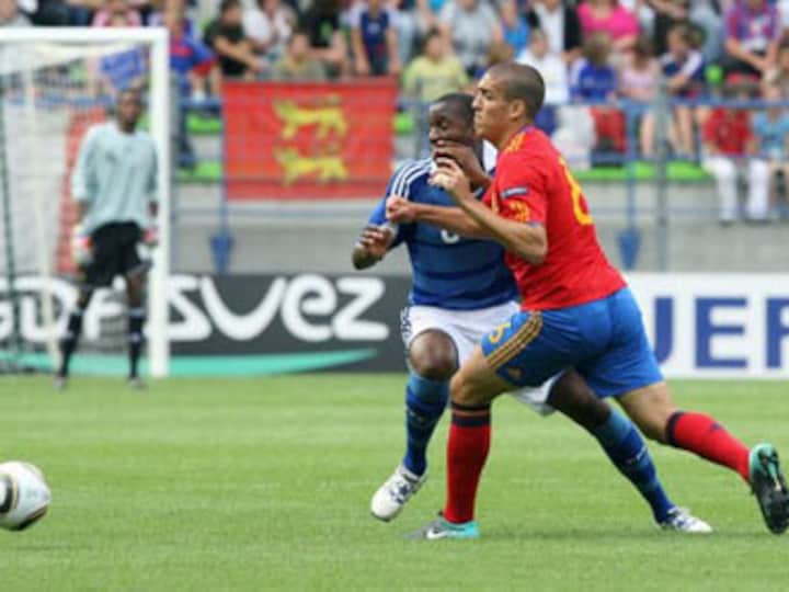 Teenager Romeu joins Chelsea from Barcelona