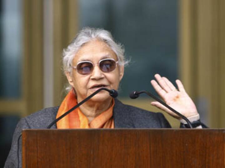 Sheila Dixit and CWG scam dominate Delhi newspapers
