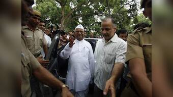 Anna Hazare calls for 'jail bharo' if he's arrested