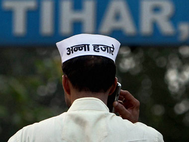 Team Anna reaches out to Bukhari Team Anna reaches out to Bukhari