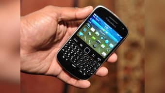 Should you buy the new BlackBerry Bold 9900?