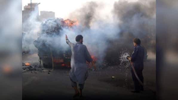 Violence in Karachi kills another 27, death toll rises to 52