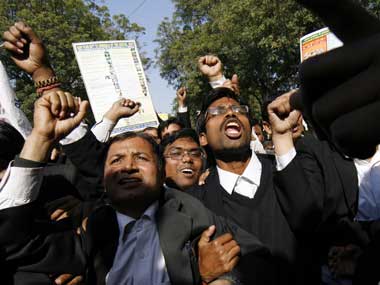 2G scam: Striking lawyers disrupt 2G case proceedings 2G scam: Striking lawyers disrupt 2G case proceedings