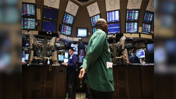  Sensex closes 371 points down, hits new 2011 low