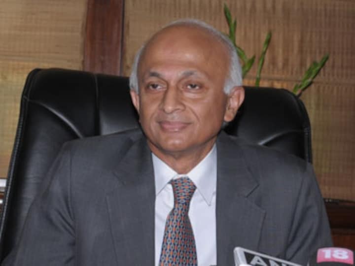 Mathai is foreign secretary, corporate affairs gets Masood