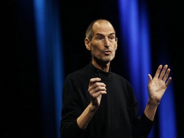 Jobs scores a perfect ten, stands tall among iconic CEOs Jobs scores a perfect ten, stands tall among iconic CEOs