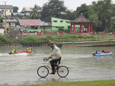 Typhoon moves to Vietnam after hitting Philippines, China Typhoon moves to Vietnam after hitting Philippines, China