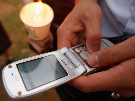 Tata Indicom in bed with spammers, customers be damned Tata Indicom in bed with spammers, customers be damned