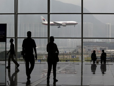 Passenger sparks off bomb scare in Malaysia airport Passenger sparks off bomb scare in Malaysia airport