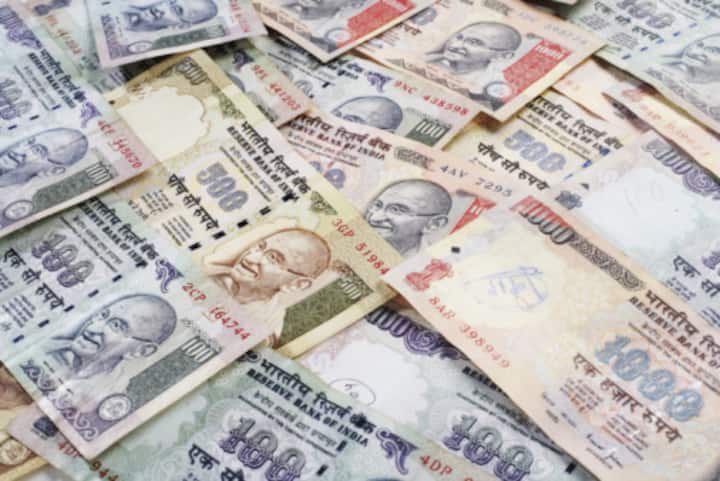 Sahara masked OFCD issue prospectus as DRHP: Sebi