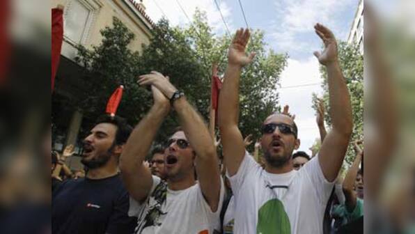 Greek default talk gathers pace, G20 underwhelms