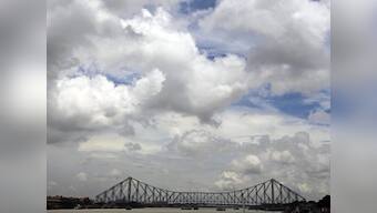 Bomb scare on Kolkata's Howrah bridge