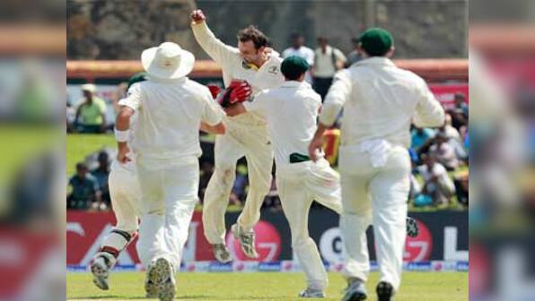 Lyon mauls Lanka batting