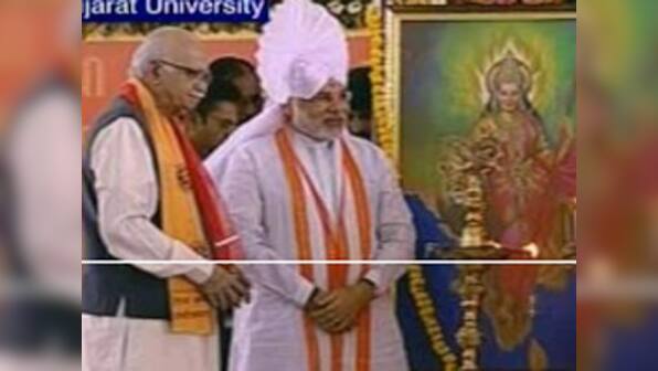 Congress begins counter fast, dub Modi's fast as '5-star'