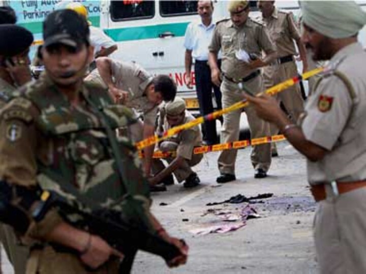 Delhi blast claims 11 lives, HuJI owns up responsibility