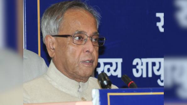 As Pranab, Chidu slug it out, UPA 2 feels like the last days of the Mughal empire