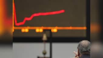 World stocks, euro slide on caution over Europe crisis 