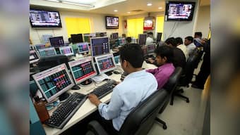 Short-sighted: Govt rewards traders over investors