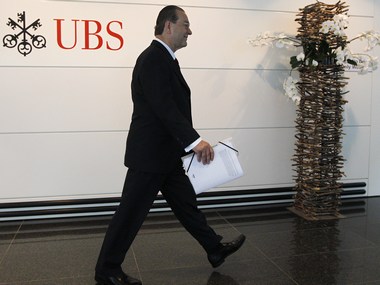 UBS shows Gruebel the exit door, Ermotti new CEO UBS shows Gruebel the exit door, Ermotti new CEO