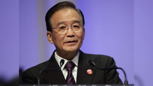 China willing to extend help, may buy Italian debt: Wen