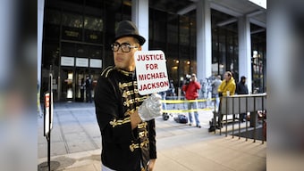 Michael Jackson's physician admits giving propofol to singer