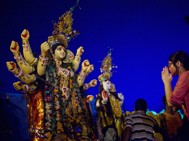 Madhya Pradesh farmer offers tongue to goddess, bleeds to death Madhya Pradesh farmer offers tongue to goddess, bleeds to death