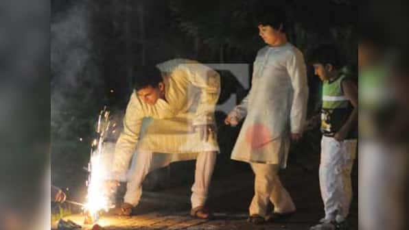 Akshay Kumar and son Aarav make some Diwali noise