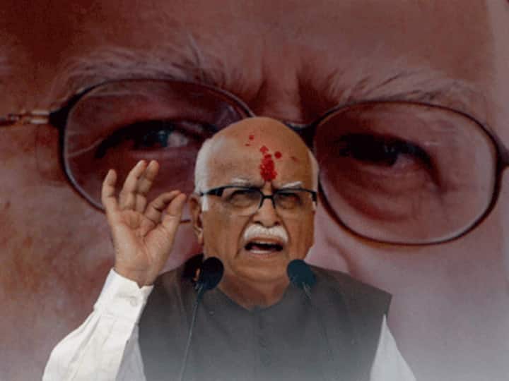 Had warned Yeddy of 'small mistakes': Advani Had warned Yeddy of 'small mistakes': Advani