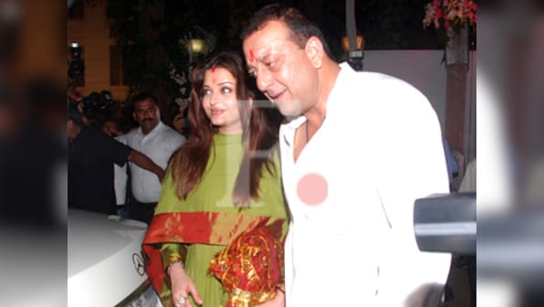 Mum-to-be Aishwarya Rai-Bachchan steps out for Sanjay Dutt’s Mata-ki-Chowki