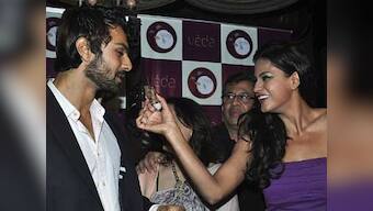 How to get your flirt on: Get a sex guru like Ashmit Patel!