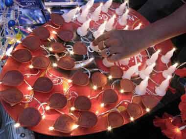 How not to burn a hole in your pocket this festive season