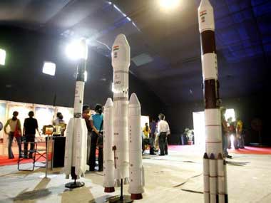 IITs declare minimum scoring percentages for entrance tests IITs declare minimum scoring percentages for entrance tests