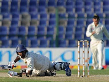 100 Lankan cricketers not paid since April 100 Lankan cricketers not paid since April