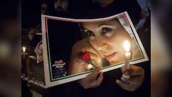 Pak police officers face charges over Benazir death