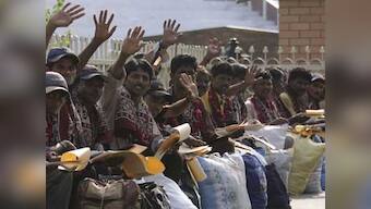 Pakistan arrests 36 Indian fishermen