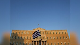 Fears grow on Greece gloom, global stocks at 15-mth low