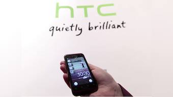 Despite slow growth, HTC may narrow Apple gap